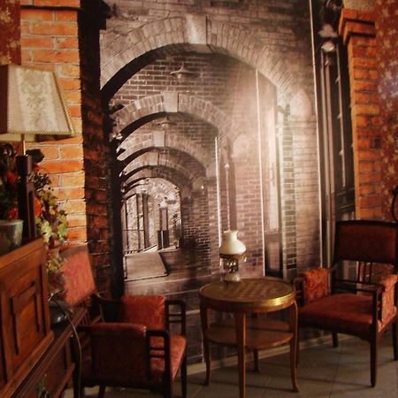 Hostelik Wiktorianski Łódź Exterior foto